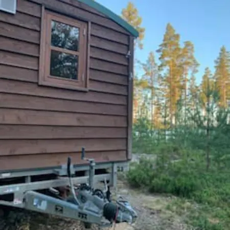 Off-grid Minihus Pa Finnskogen. *